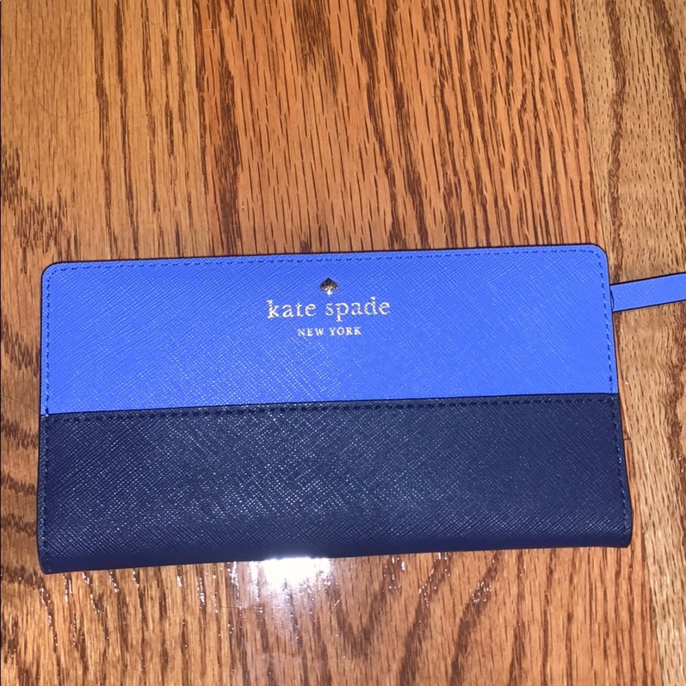kate spade wallet - Picture 2 of 4